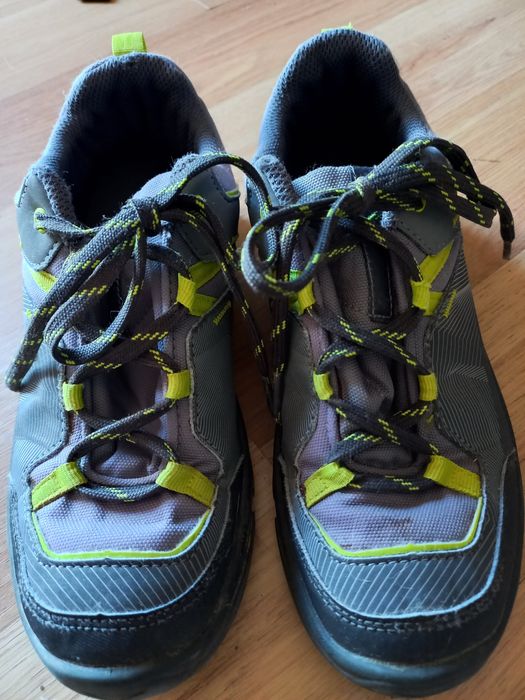 Sapatilhas Quechua 34/35