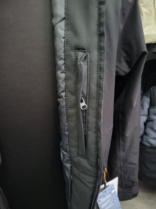 Продам чоловічу куртку Dare2b водонепроникна  зимова оригінал
