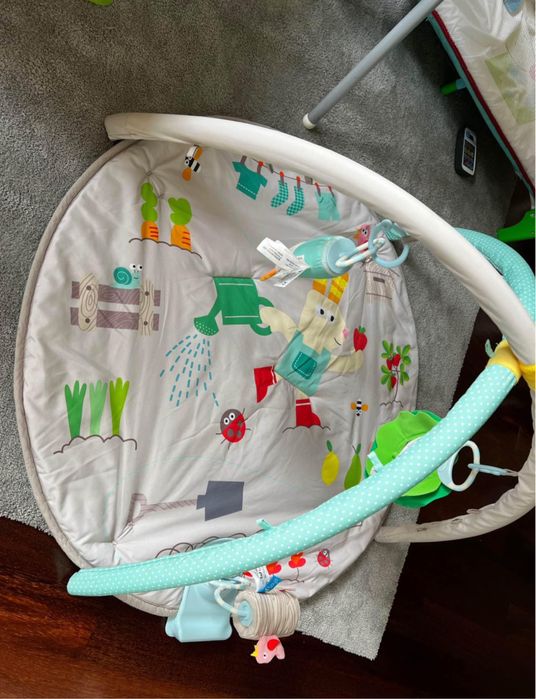 Tapete ginásio para bebés