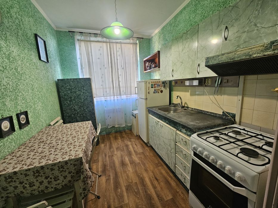 Оренда 2 кімнатної квартири по вул.Минайській