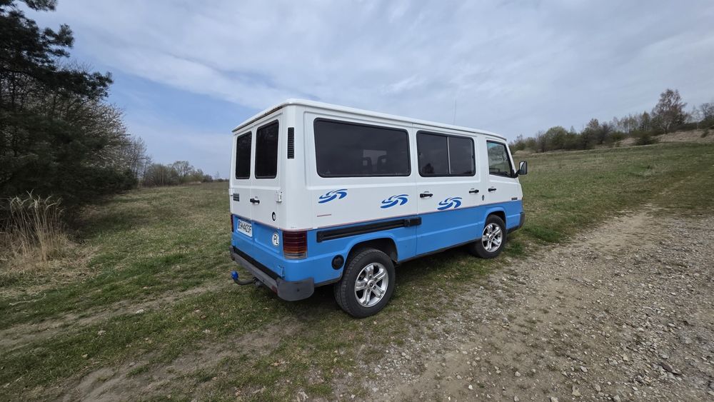 Mercedes MB 100 1993