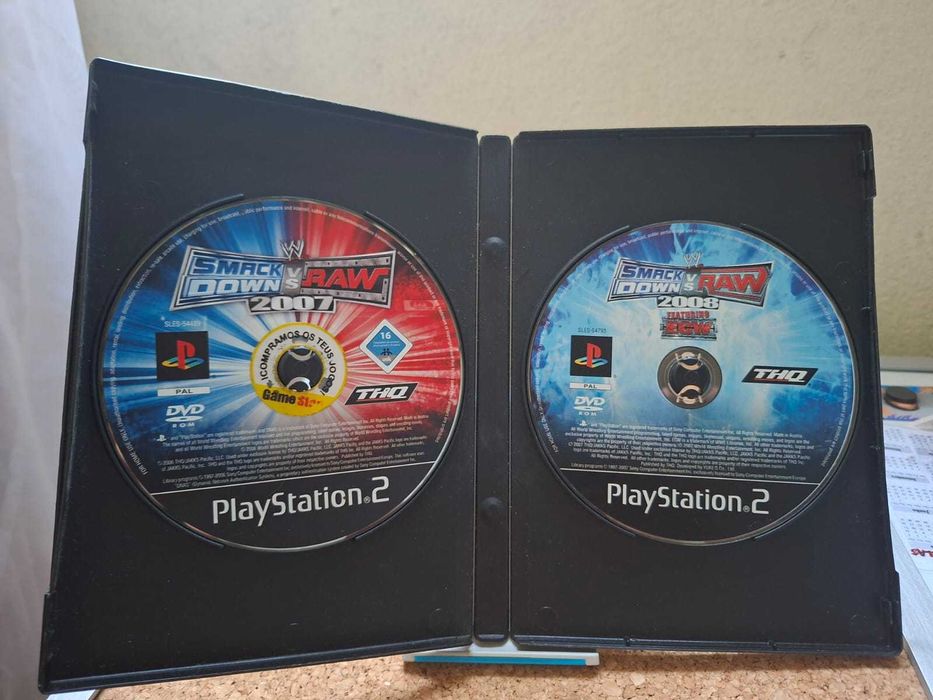 Pack 2 Jogos PS2 WWE SmackDown VS Raw 2007 e 2008