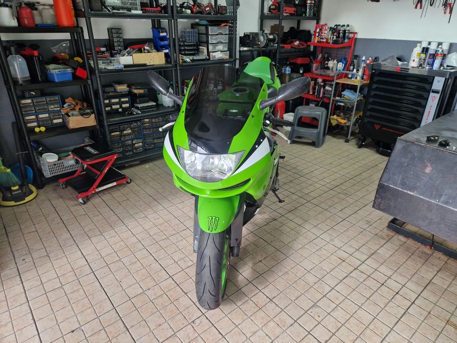 Kawazaki ZX6-R 1998
