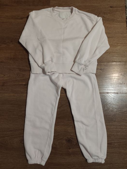 Костюм спортивний Zara для дівчинки 9-10 років