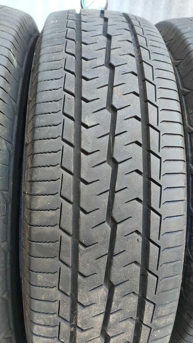 Opony Letnie 205/75/16C Toyo 2023r 7mm 4szt