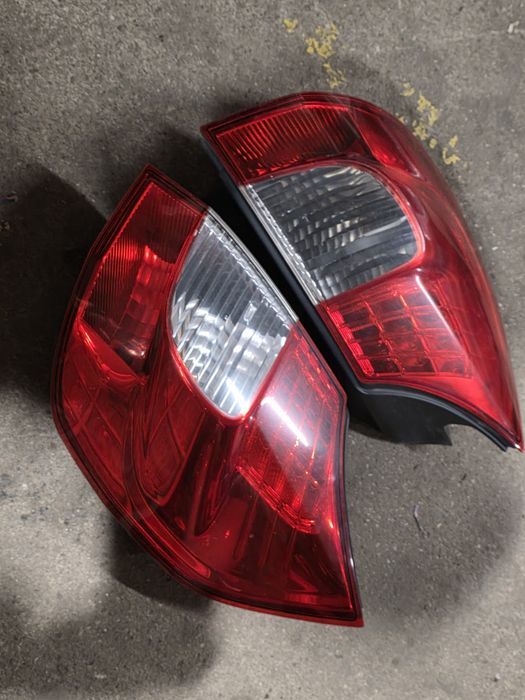 Renault scenic 2 lampy tył polift