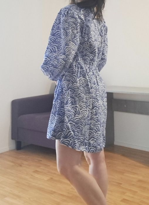 Сукня літня H&M синьо-біла