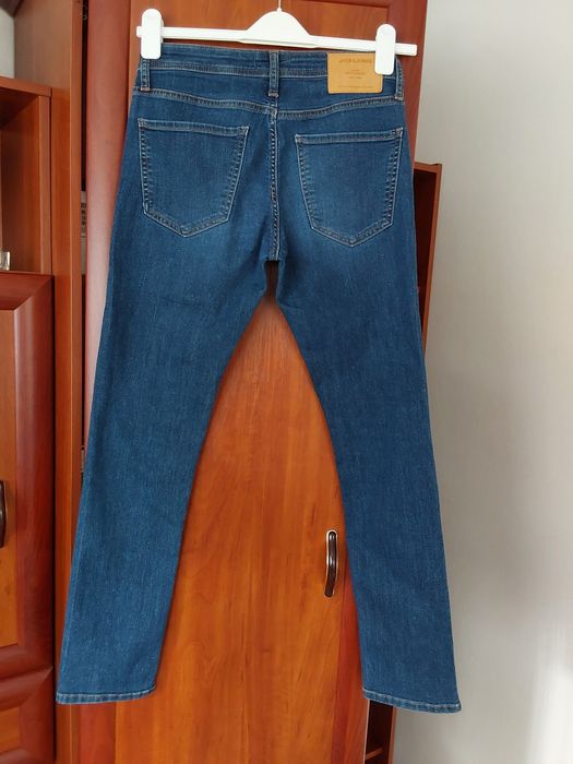 Spodnie damskie jeansowe  Nowe