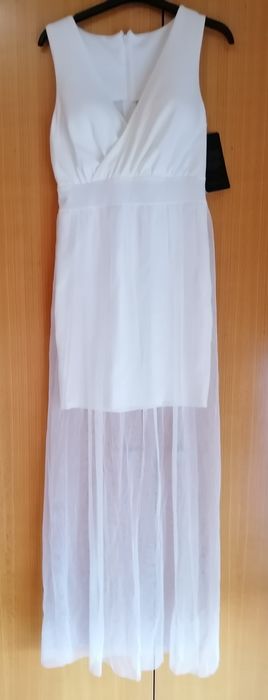 Vestido  cintado branco  em cetim e tule Tam  M