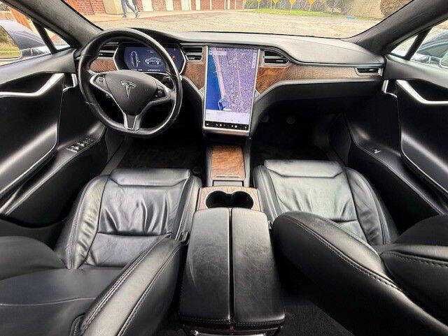 Tesla Model S 75D 2017
