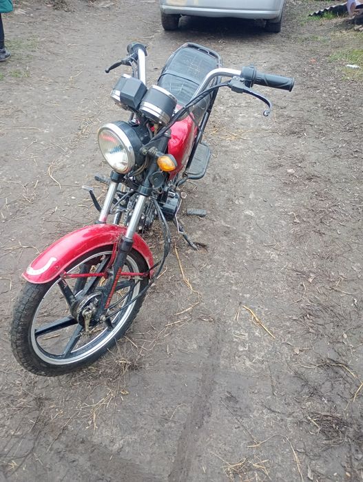 Продам мустанг 125