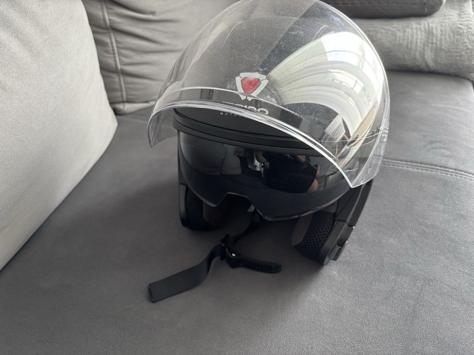 Kask marki ISPIDO