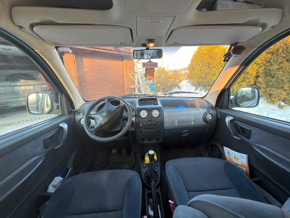citroen berlingo 1.6 benzyna