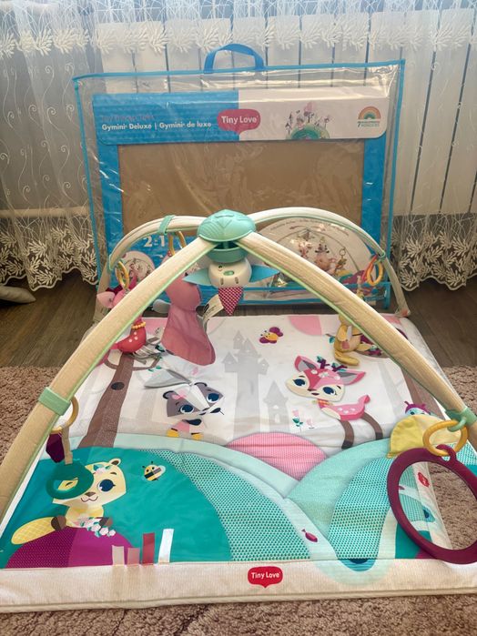 Розвиваючий килимок tiny love Мрії принцеси