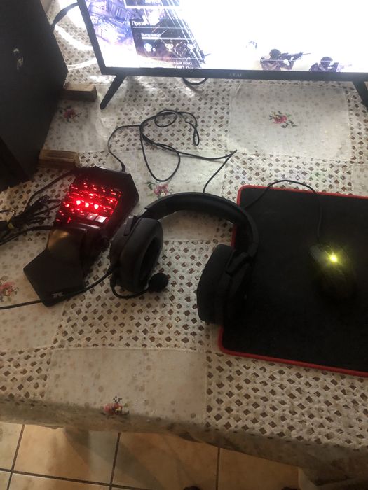 Продается Ps4 pro в отличном состоянии