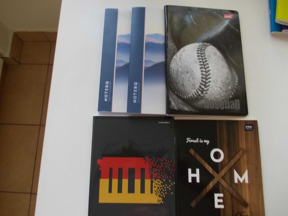 Zeszyty szkolne różne