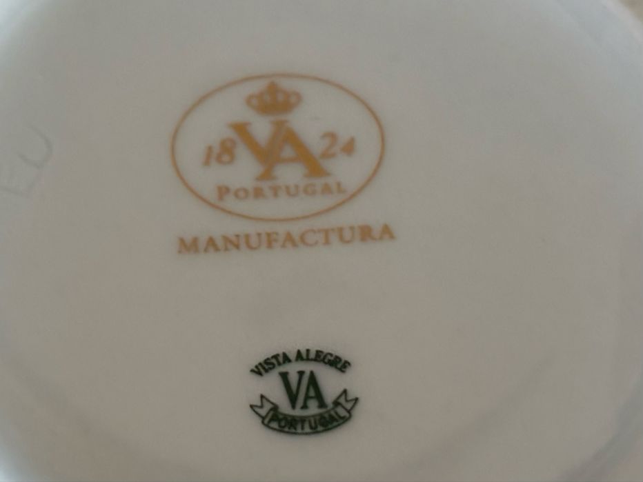 RARA Caixa Terrina Romã Vista Alegre