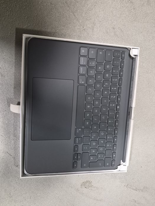 Logitech Combo Touch