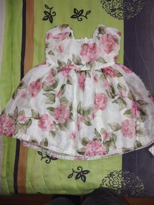 Vestidos de menina