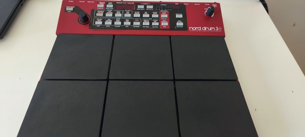 Nord Drum 3P + Suporte Original Nord & Clamp de Fixação Universal