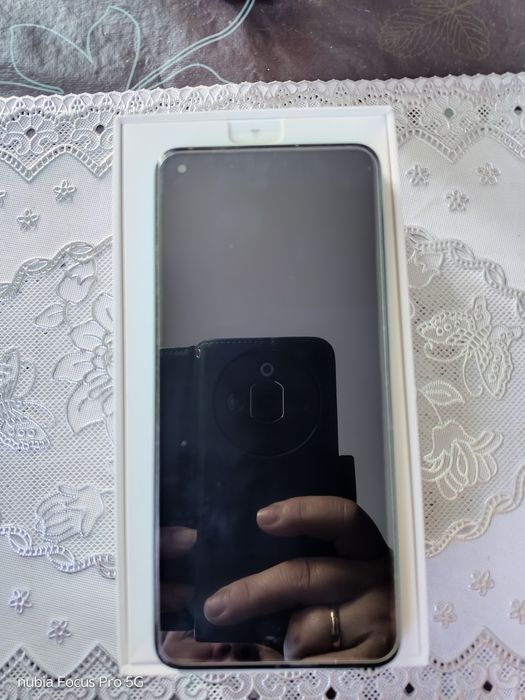 Oppo  A78 5 G. .
