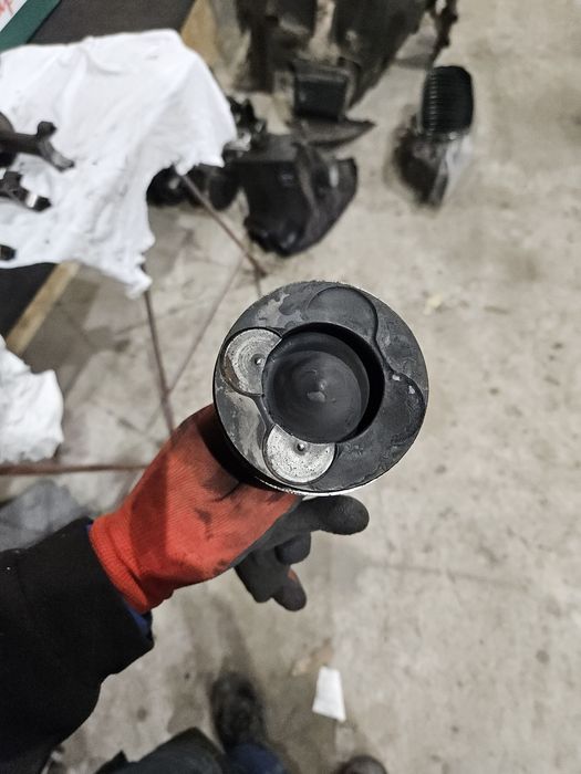 Tloki bmw e90 e91 e92 335d