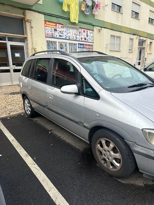 Opel zafira bom estado