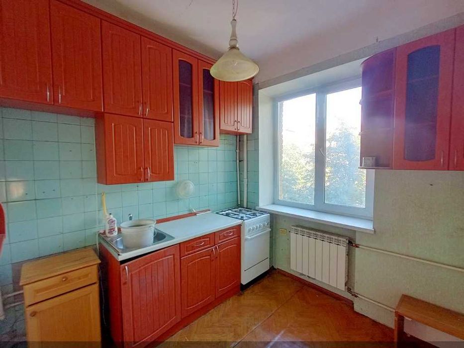 Продам 3-кімн квартиру 56м Печерськ Іоанна Павла ІІ, 19 Сталінка Лифт