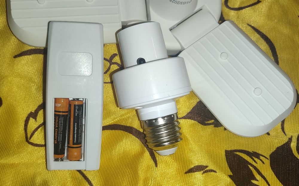 Складная LED лампа 18W + Патрон с пультом ДУ и таймером (E27)