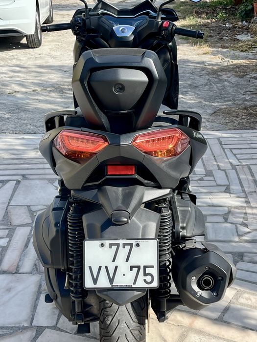 Yamaha XMAX 400 Iron Max