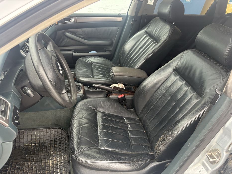 Audi A6 , 2.4 V6, Skóry, Climatronic