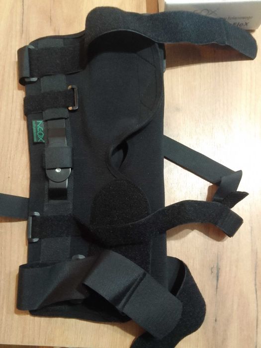 Długi stabilizator stawu kolanowego