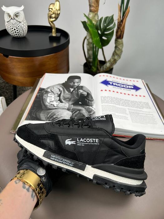 8 кольорів Lacoste Elite Active PRM