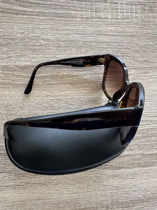 Oculos de sol  VOGUE