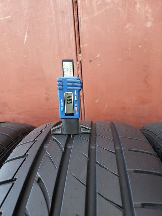 215/45/18 R18 Dunlop SP Sport Maxx TT 4шт ціна за 1шт літо шини