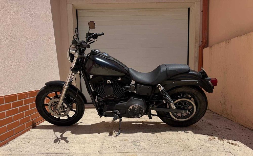 Harley Davidson Dyna Super Glide Sport