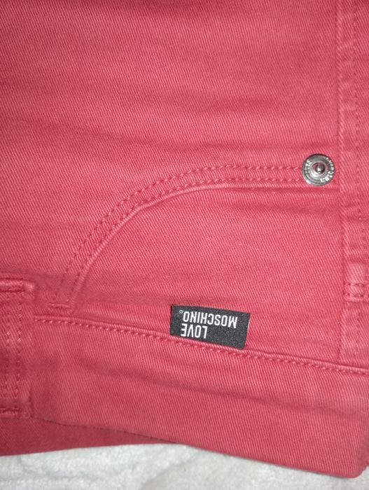 Moschino джинсы  красные