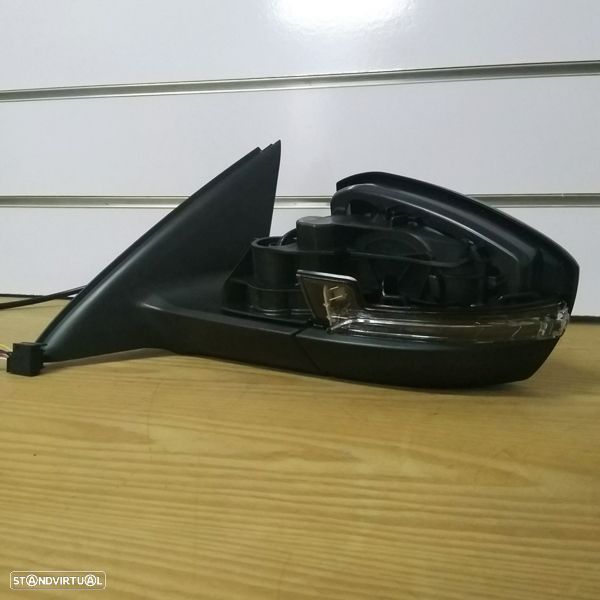 Espelho retrovisor Skoda Octavia modelo 2013 até 2017 novo