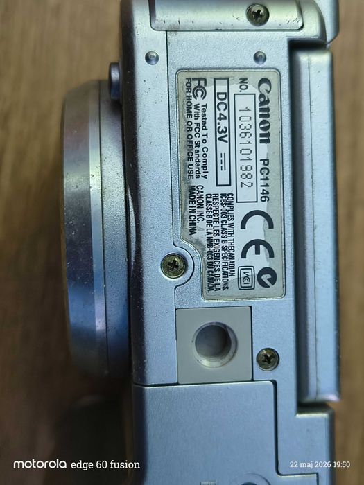 Canon PowerShot A610 | Uszkodzony na części / naprawy | Sprawny LCD, karta 256MB