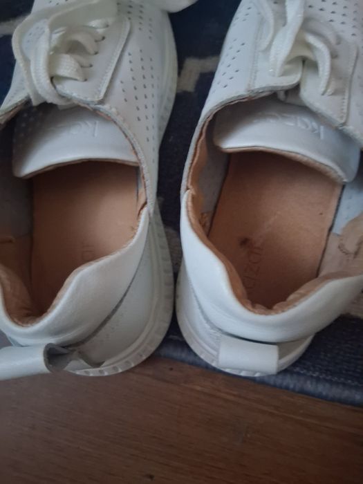 Lekkie adidasy damskie