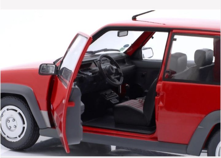 Miniaturas de carros 1.18