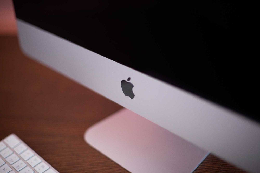 Apple iMac 21.5" Retina 4K - 2019 (i5 3.0/16GB/SSD/Radeon Pro Vega)