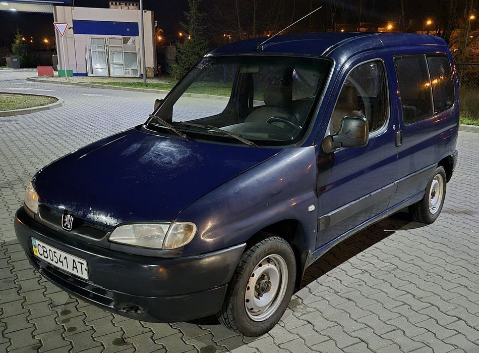 Peugeot Partner  пассажир