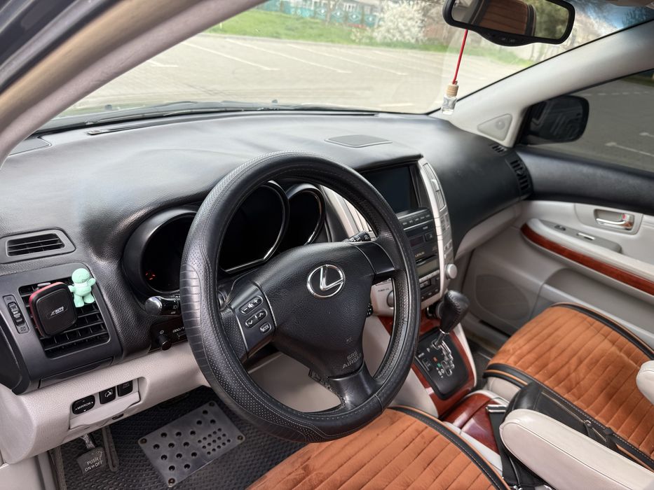 Продам Автомобиль Lexus RX300