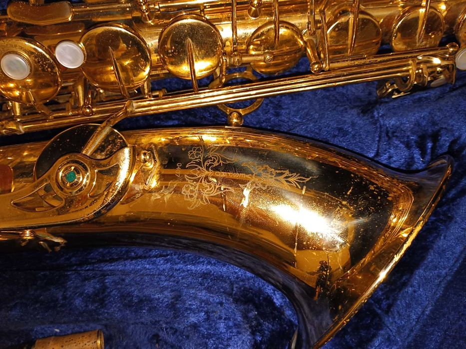 Saksofon tenorowy Vespro