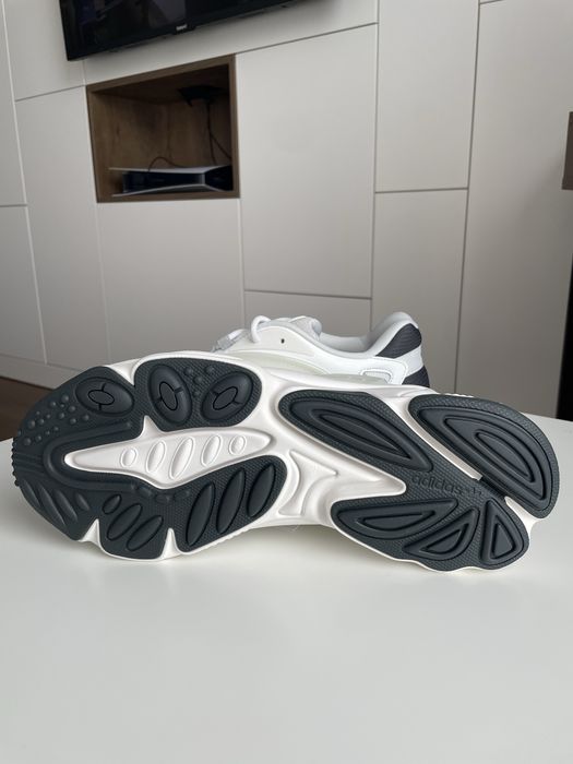 Чоловічі кросівки Adidas oztral GZ9405 original