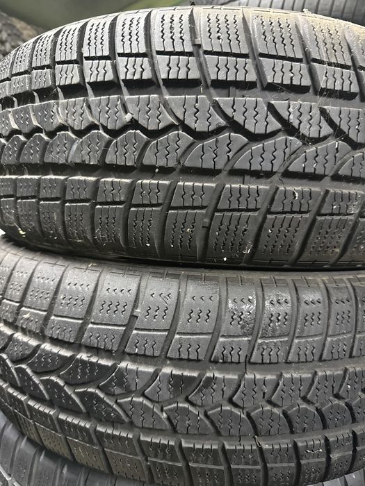 Шини резина 215/60/16 r16 Kormoran пара зимні