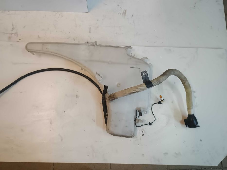 Zbiorniczek płynu do spryskiwacz BMW 3 e91 Kombi Xenon Kompletny