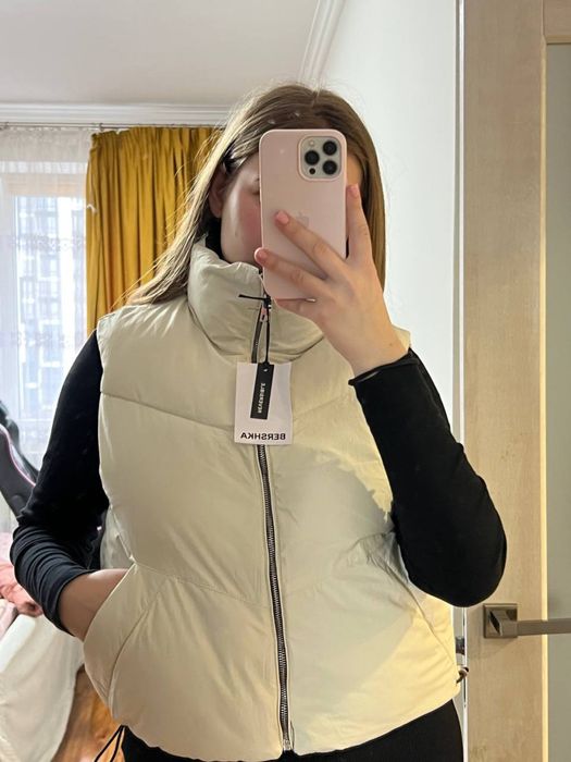 Жилетка жіноча Bershka