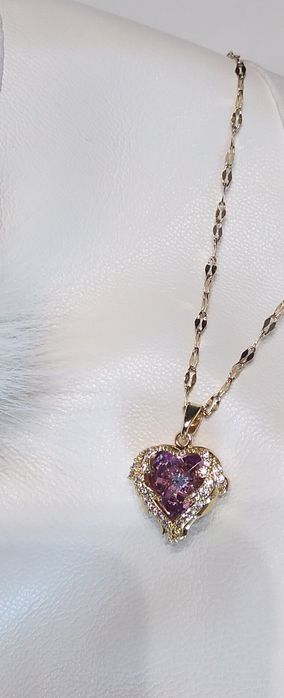 Uroczy złoty naszyjnik Kryształowe serce stal chirurgiczna pozłota 18K